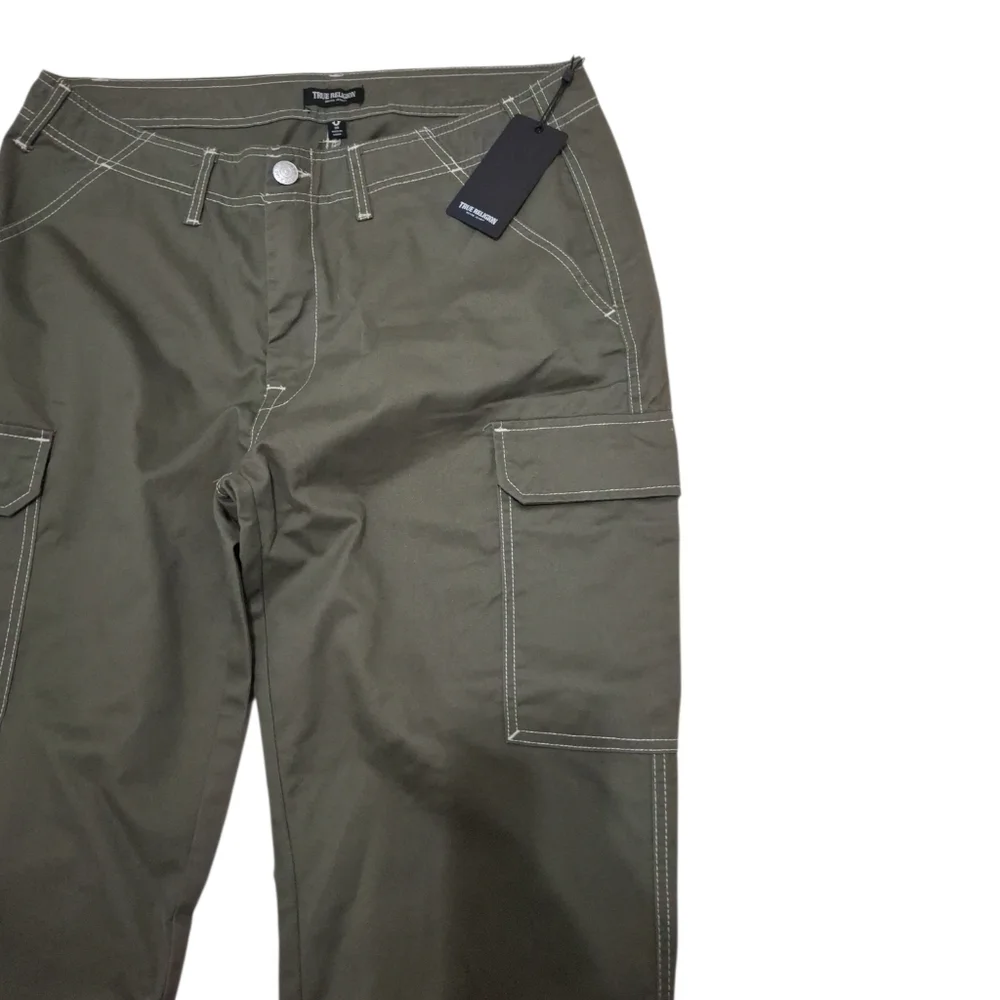 True Religion Mens 36x31 Green Cargo Pants NWT